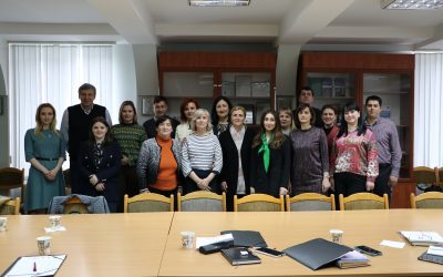 Profesorii de la liceele din Ialoveni, Strășeni și Budești au participat la o instruire privind  „Metodologia implementării bugetării participative pentru tineret”